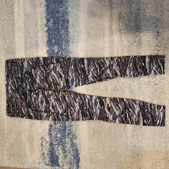 49)Lululemon Fast and Free leggings - Picture 6 of 6